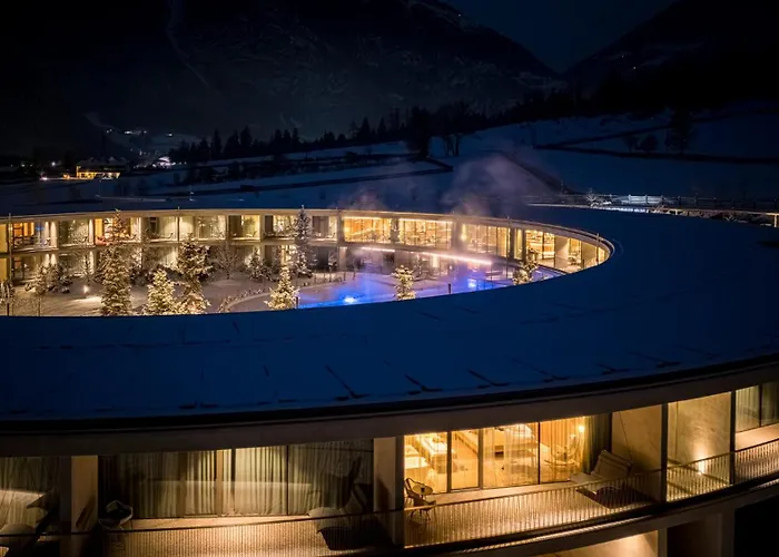 Olm Nature Escape - Eco AparthotelAlbergo